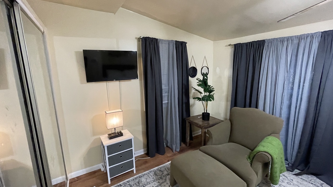 Photo of Livingroom in West Ridge