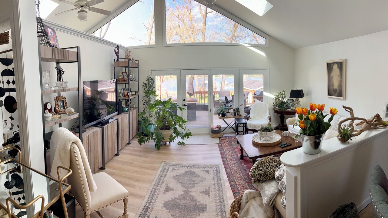 Photo of Bedroom in Village of Lakewood