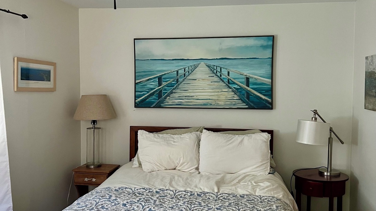 Photo of Bedroom in Village of Lakewood