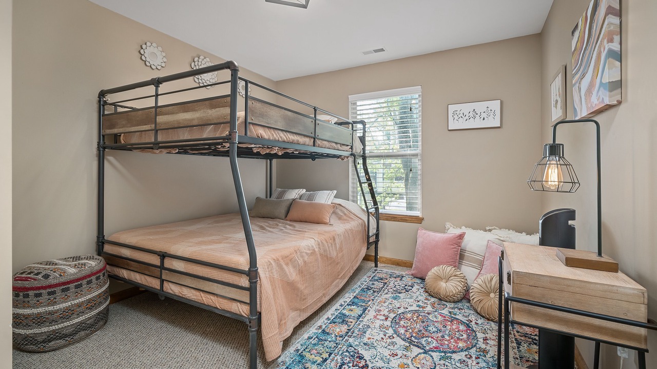 Photo of Bedroom in Michael