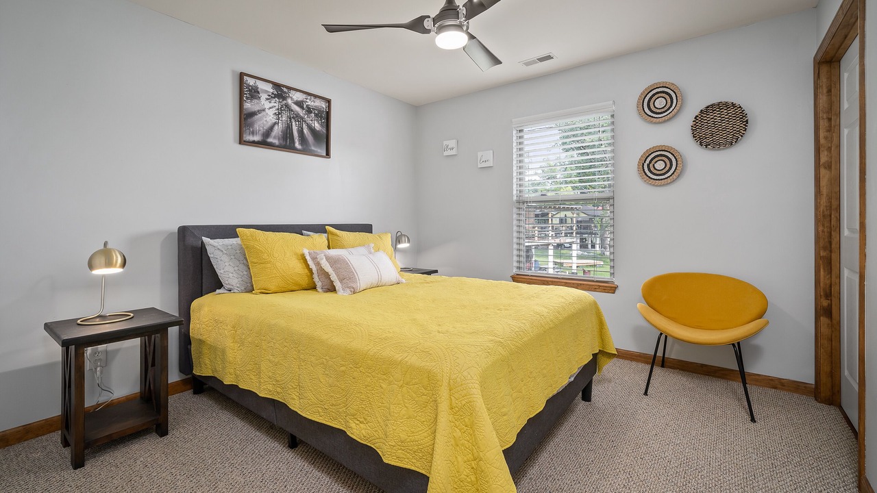 Photo of Bedroom in Michael