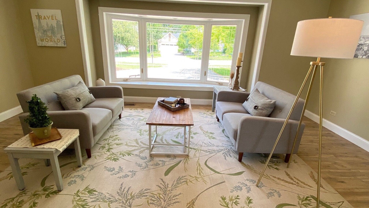 Photo of Livingroom in Naperville