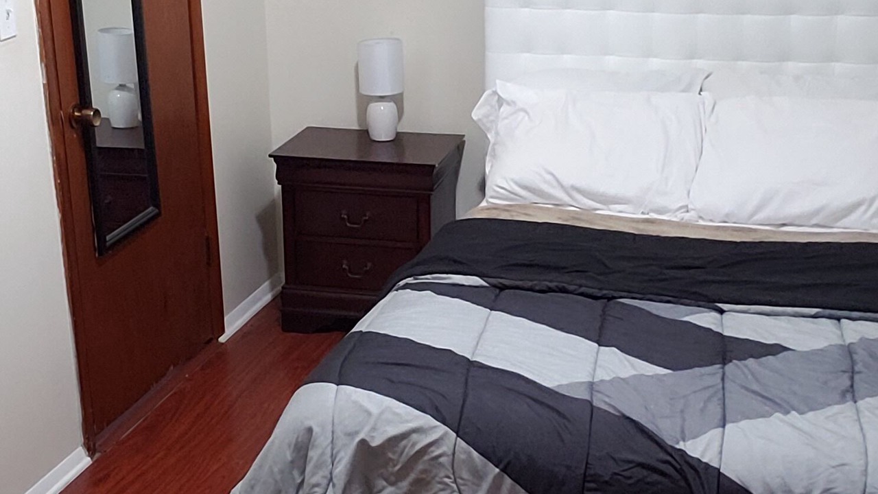 Photo of Bedroom in Long Lake