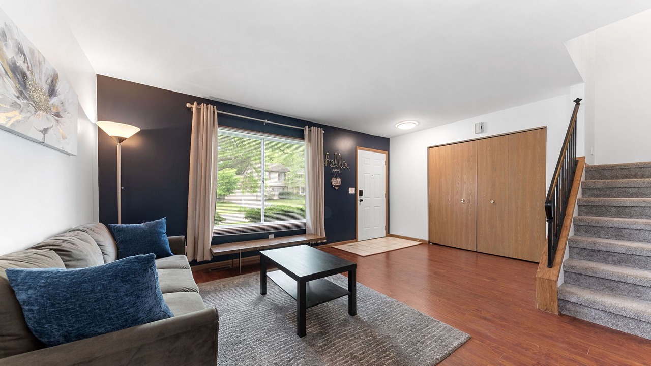 Photo of Livingroom in Naperville