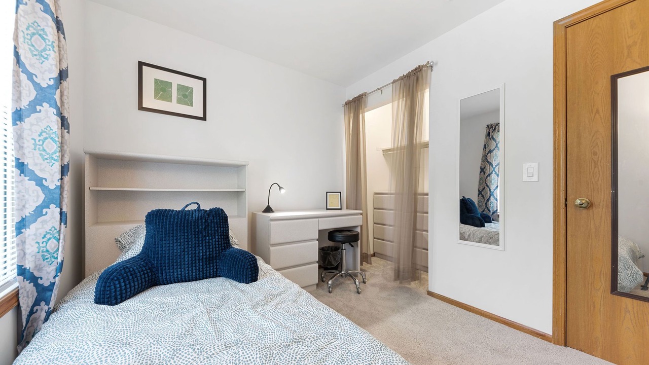 Photo of Bedroom in Naperville