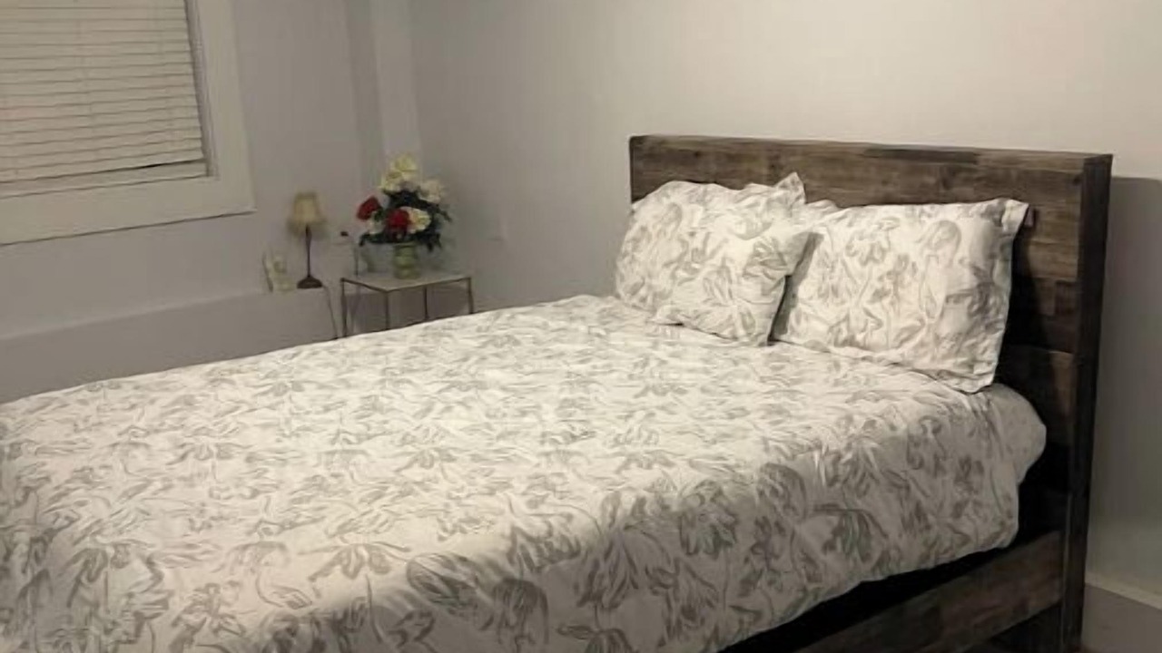 Photo of Bedroom in Morgan Park