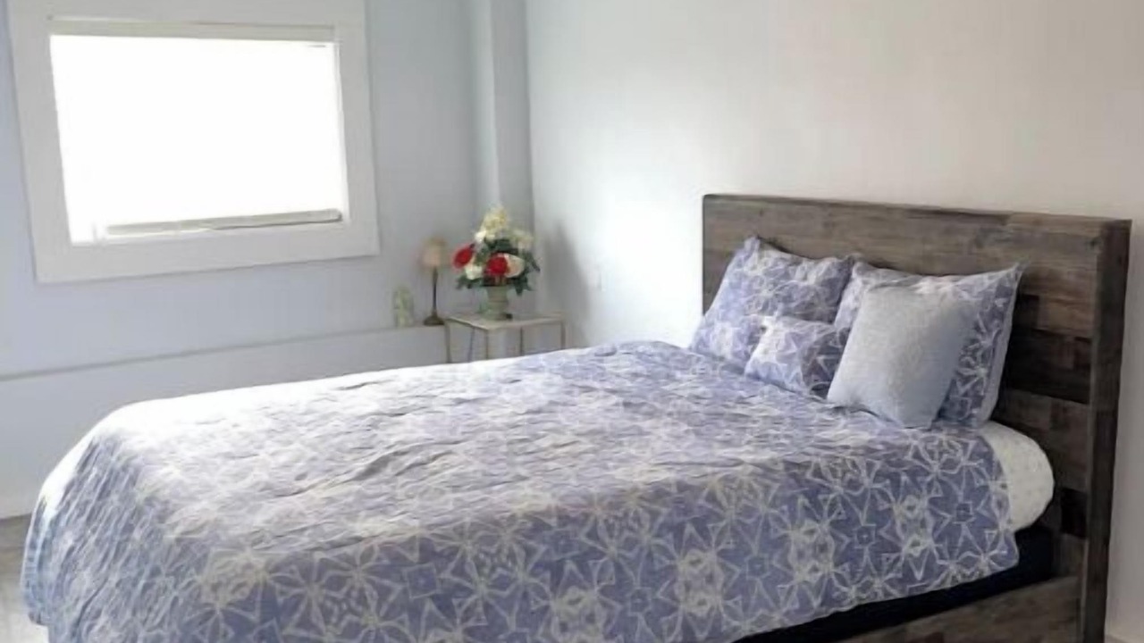 Photo of Bedroom in Morgan Park
