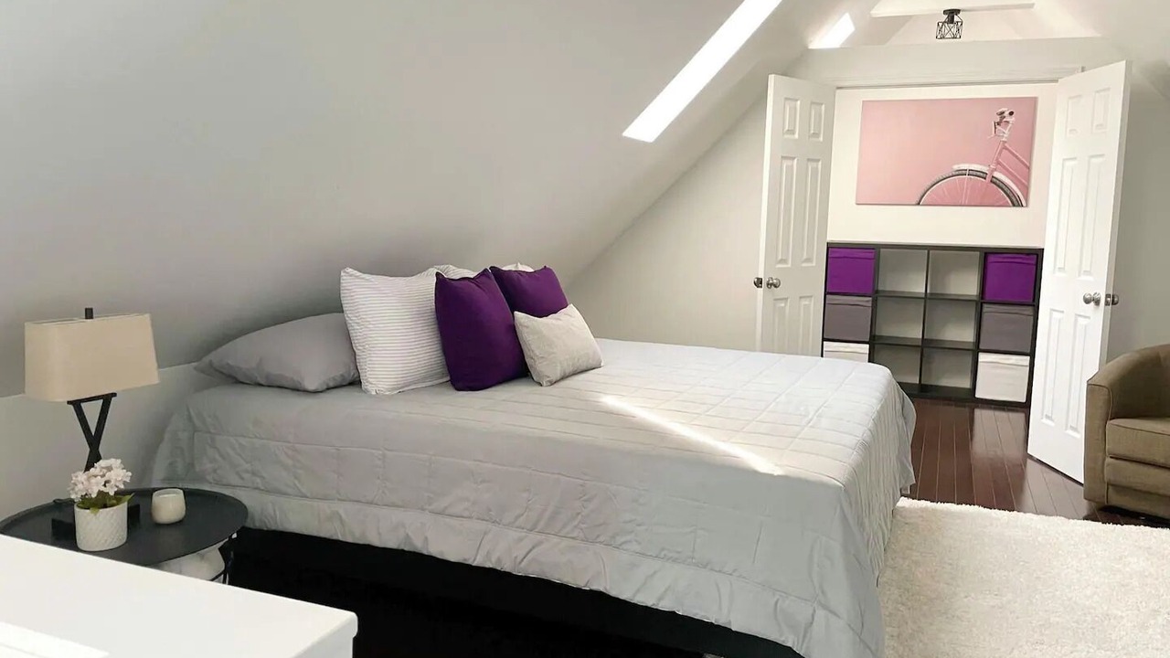 Photo of Bedroom in Forest Park