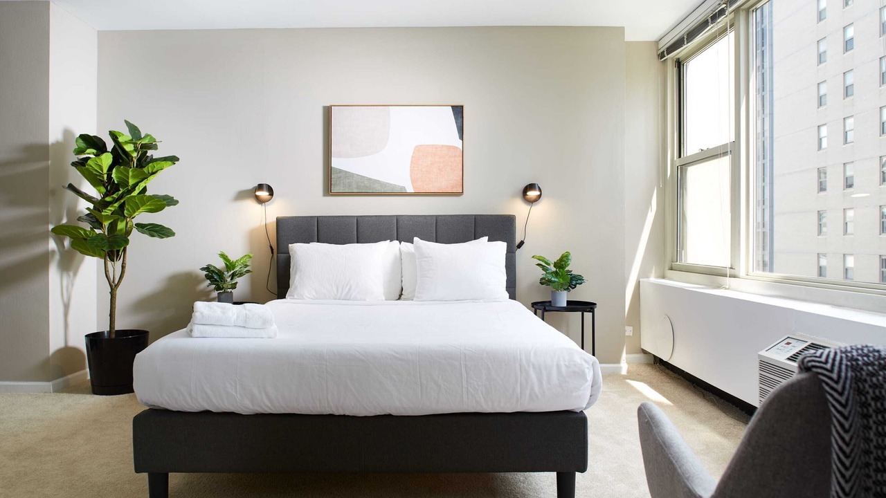 Photo of Bedroom in Streeterville