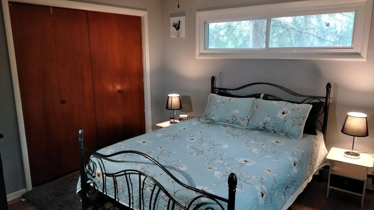 Photo of Bedroom in Old Mill Creek
