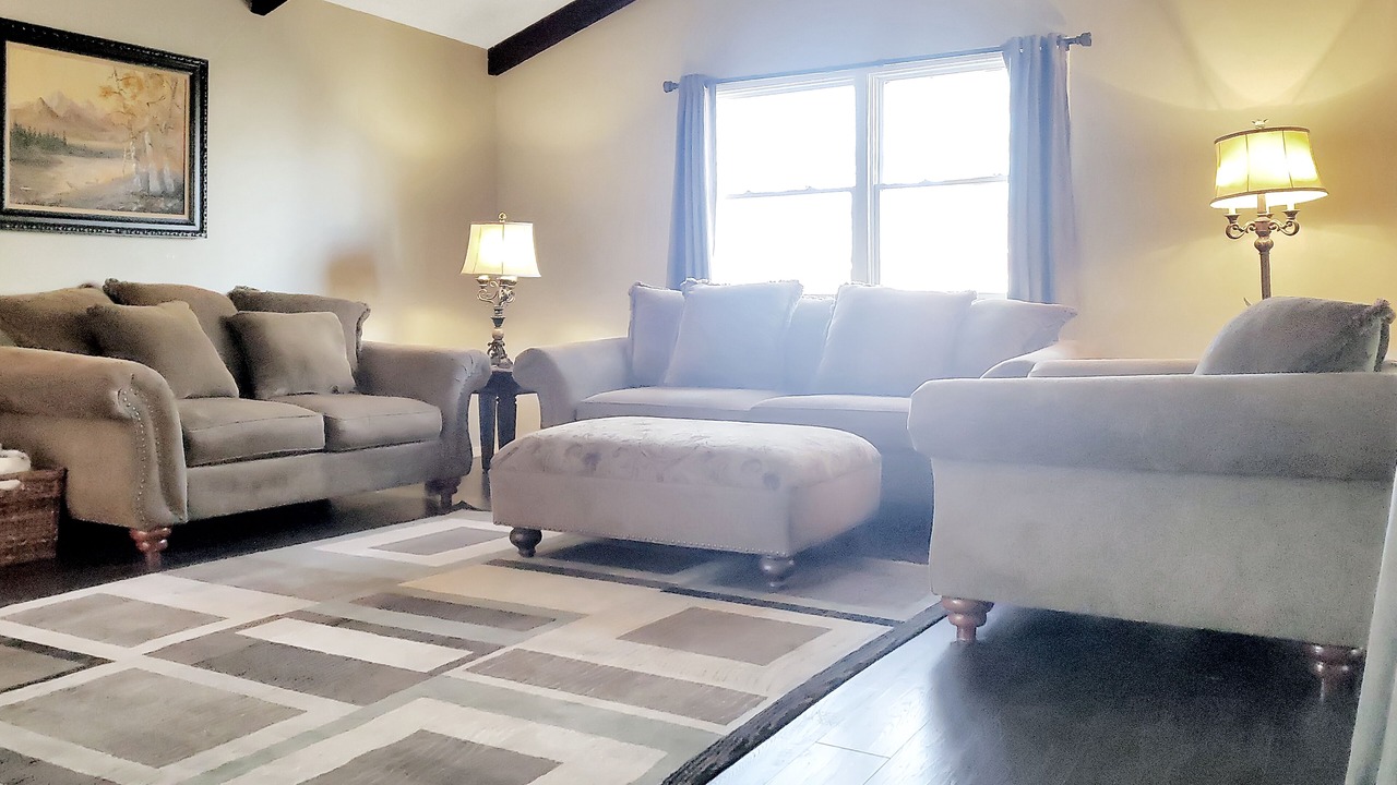 Photo of Livingroom in Champaign