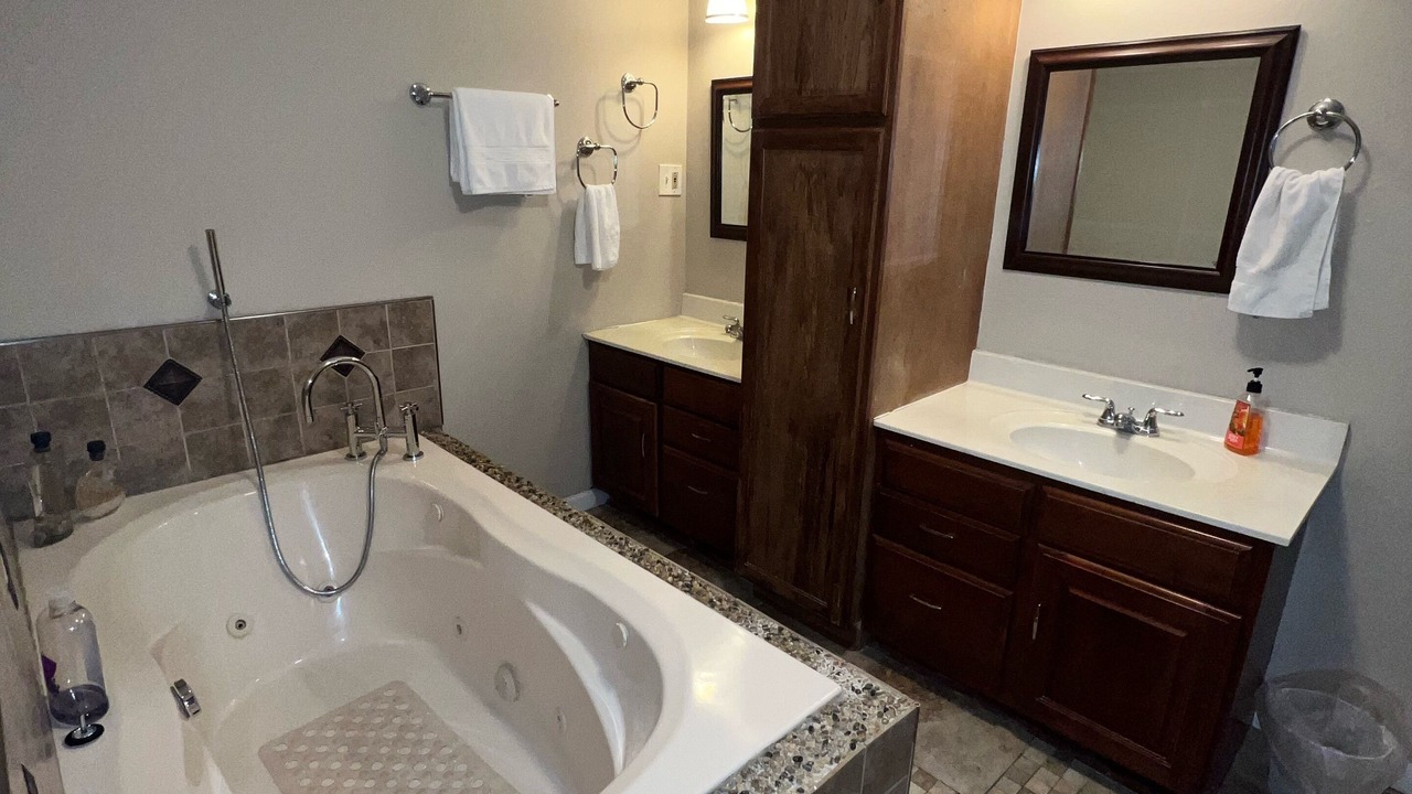 Photo of Bathroom in Mitchell