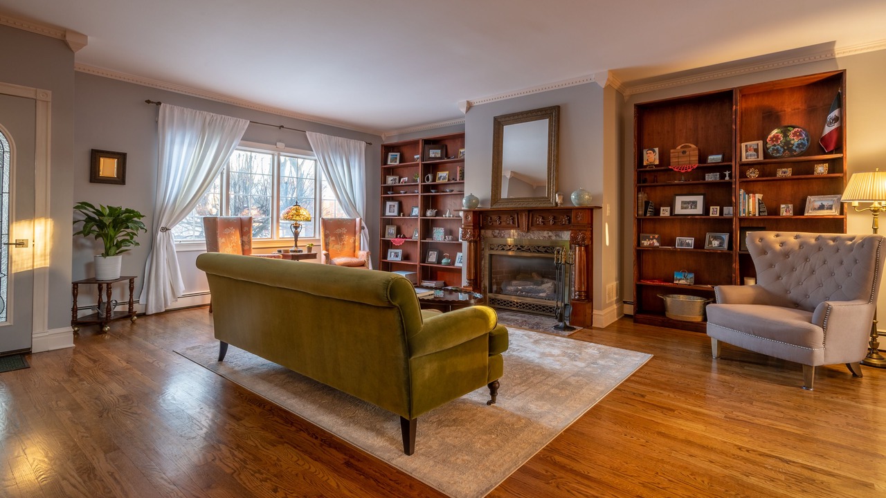Photo of Livingroom in Oak Park