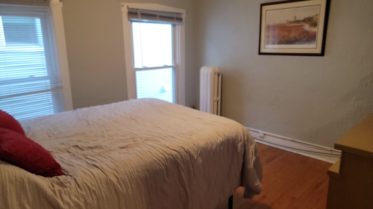 Photo of Bedroom in Logan Square