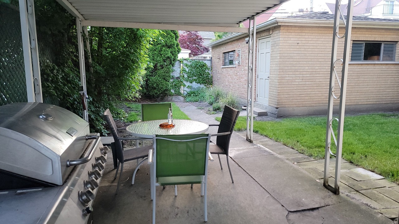 Photo of Outdoor in Logan Square