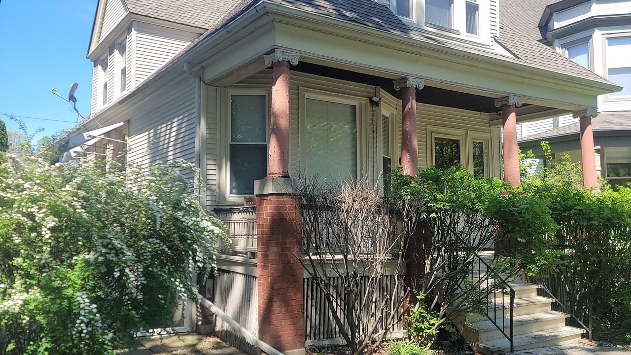 Photo of Outdoor in Logan Square