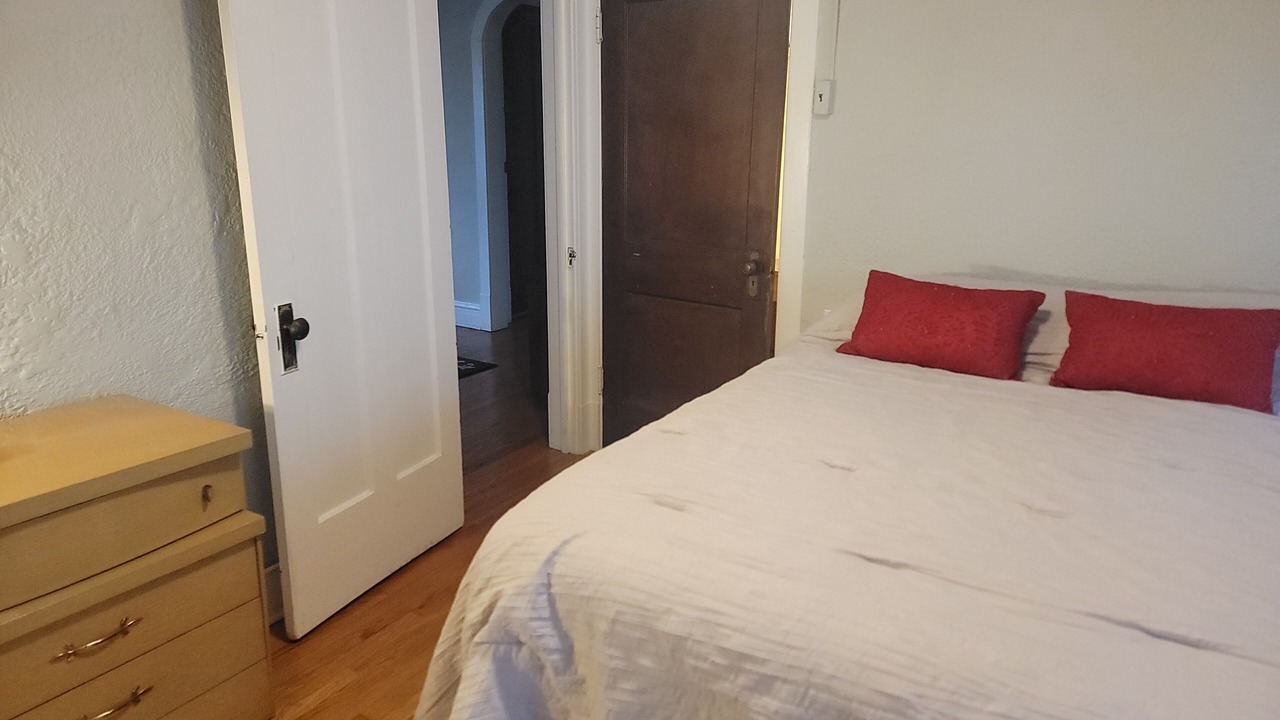 Photo of Bedroom in Logan Square
