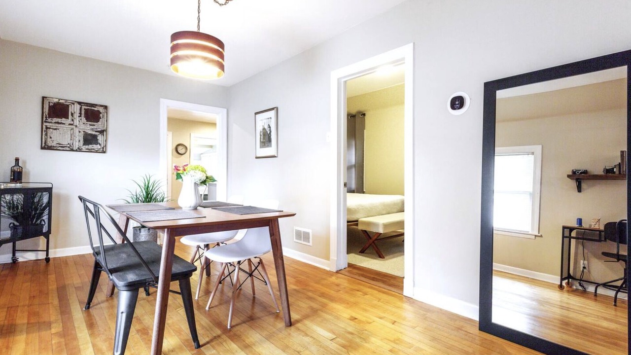 Photo of Bedroom in Forest Park