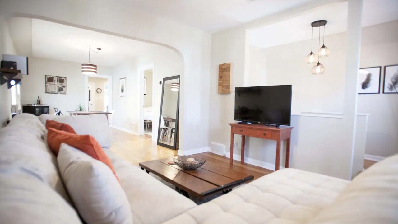 Photo of Bedroom in Forest Park