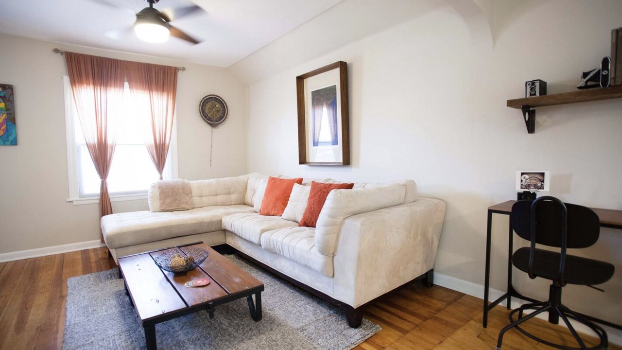 Photo of Livingroom in Forest Park