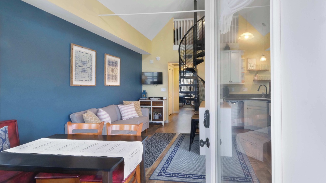 Photo of Livingroom in Ottawa