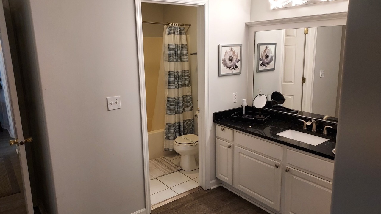 Photo of Bathroom in Manteno
