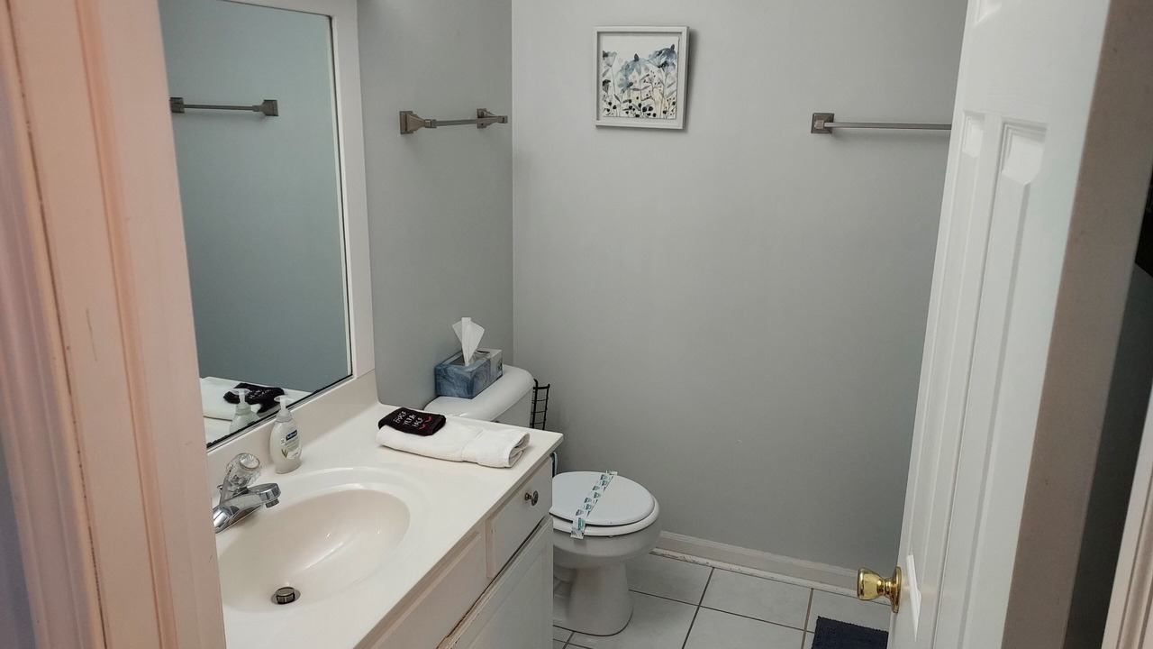 Photo of Bathroom in Manteno