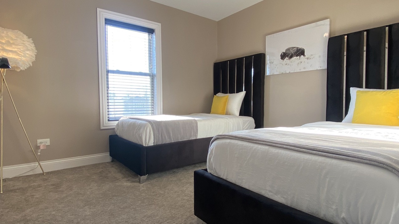 Photo of Bedroom in Burbank