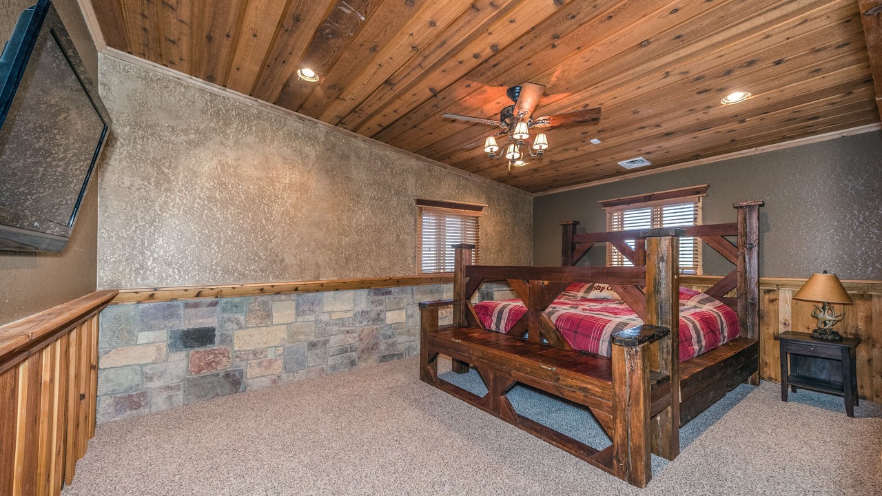 Photo of Bedroom in Papineau