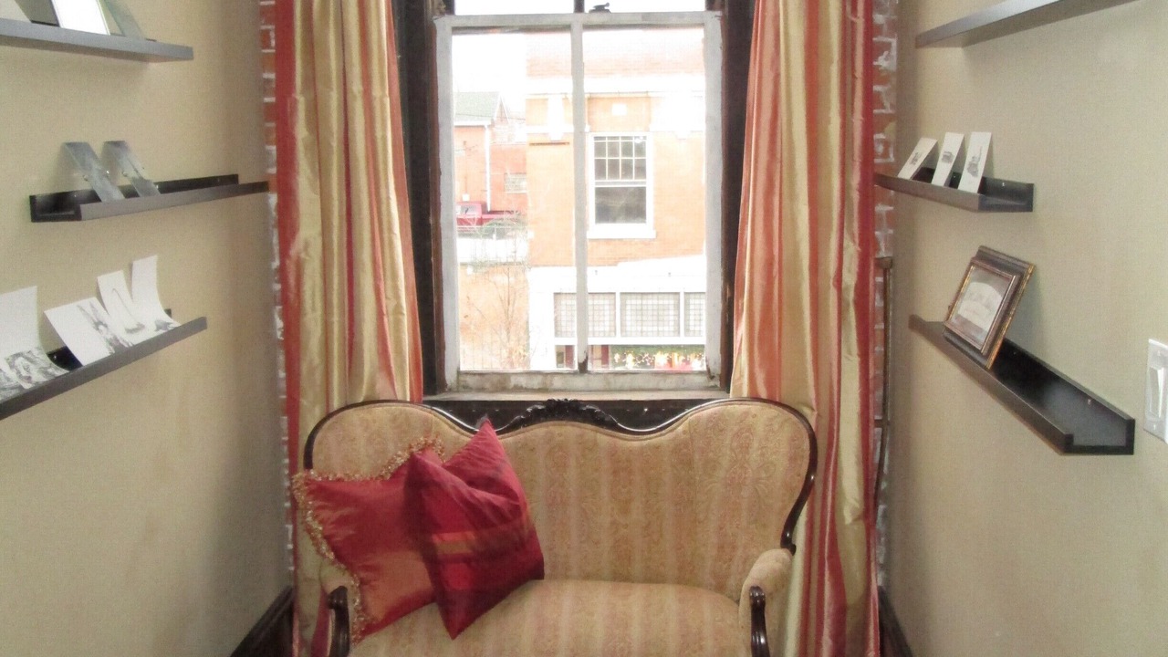Photo of Livingroom in Belleville
