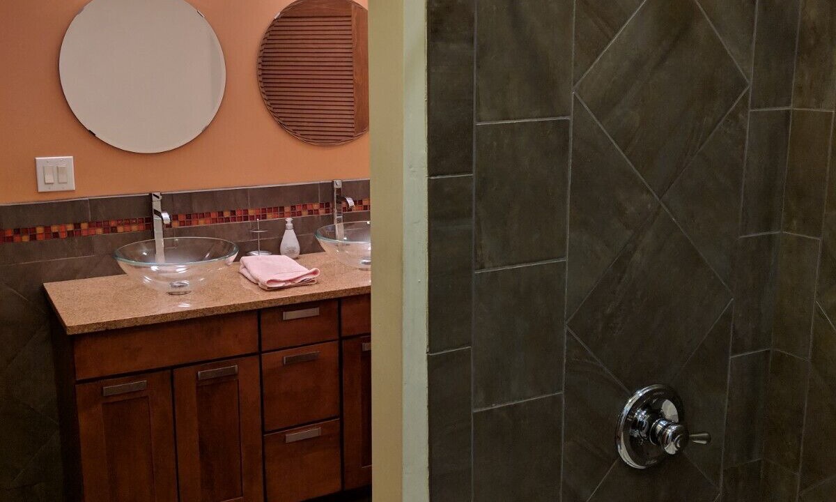 Photo of Bathroom in Belleville