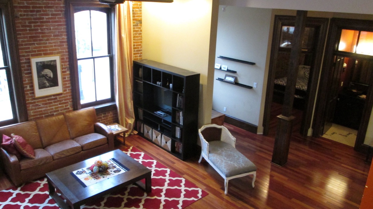 Photo of Livingroom in Belleville