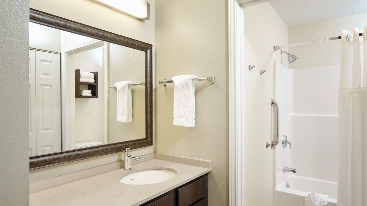 Photo of Bathroom in Glenview