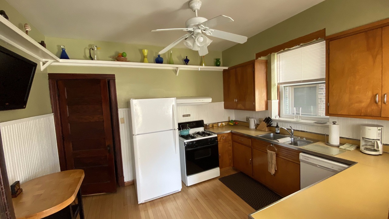 Photo of Kitchen in Lakeview