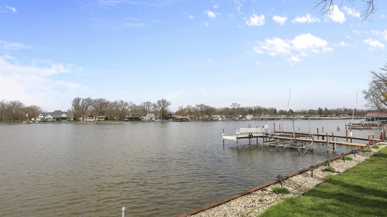 Photo of Outdoor in McHenry