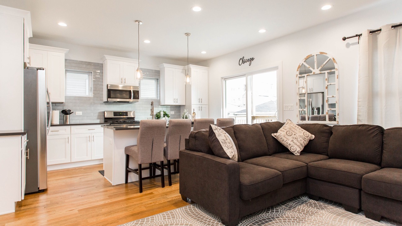 Photo of Livingroom in Albany Park