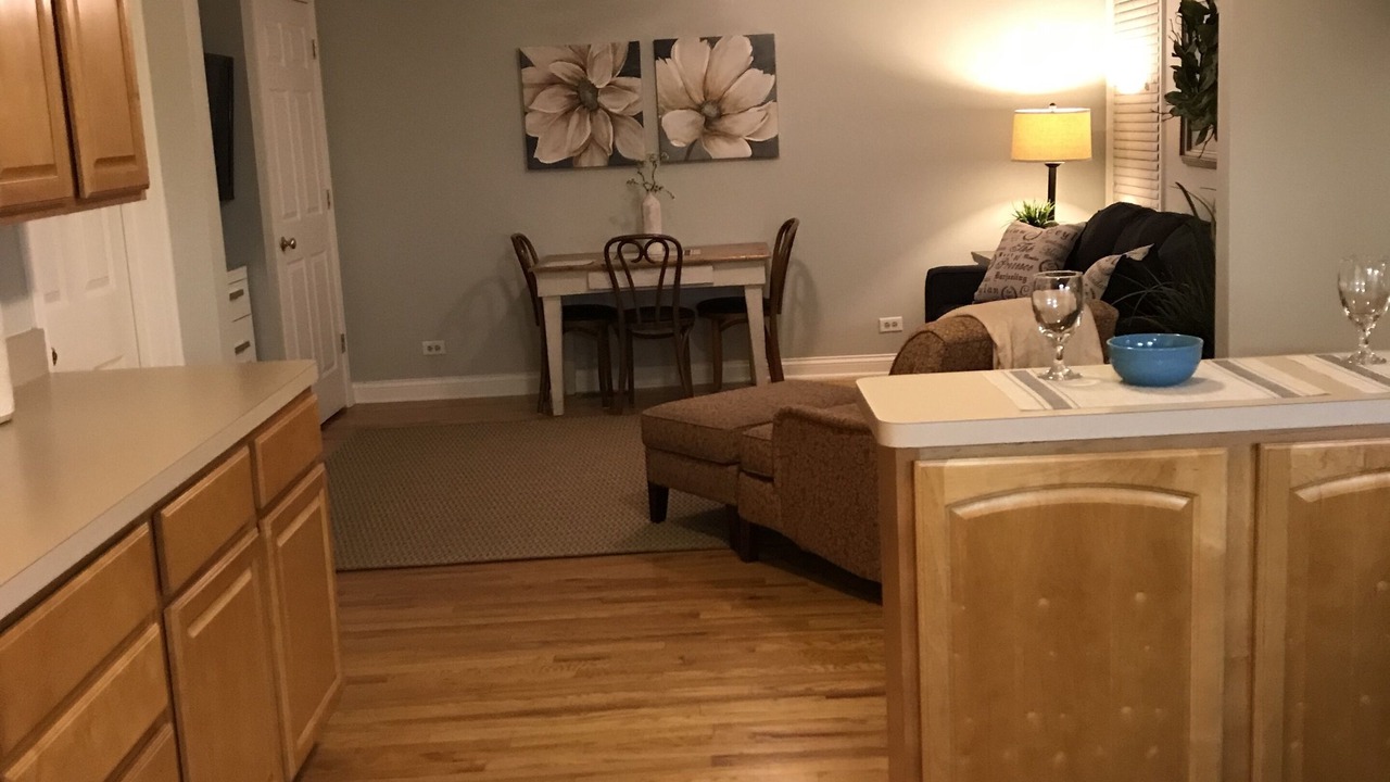 Photo of Livingroom in St. Charles
