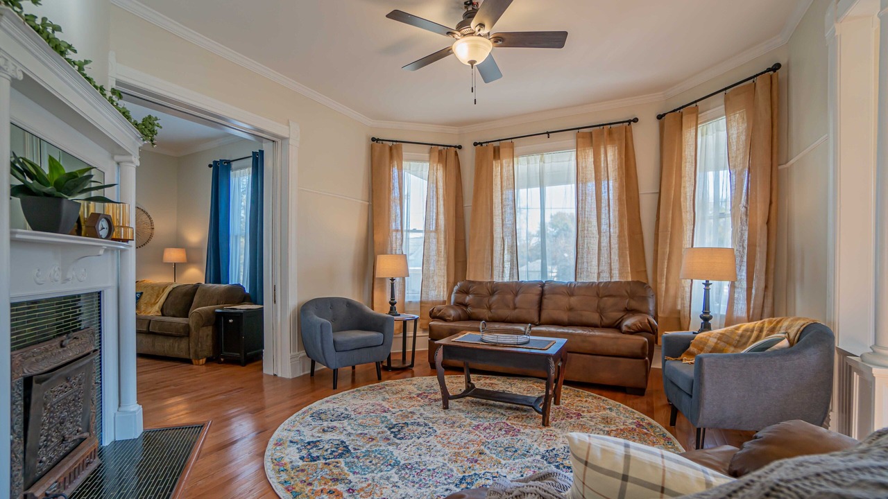 Photo of Livingroom in Washington