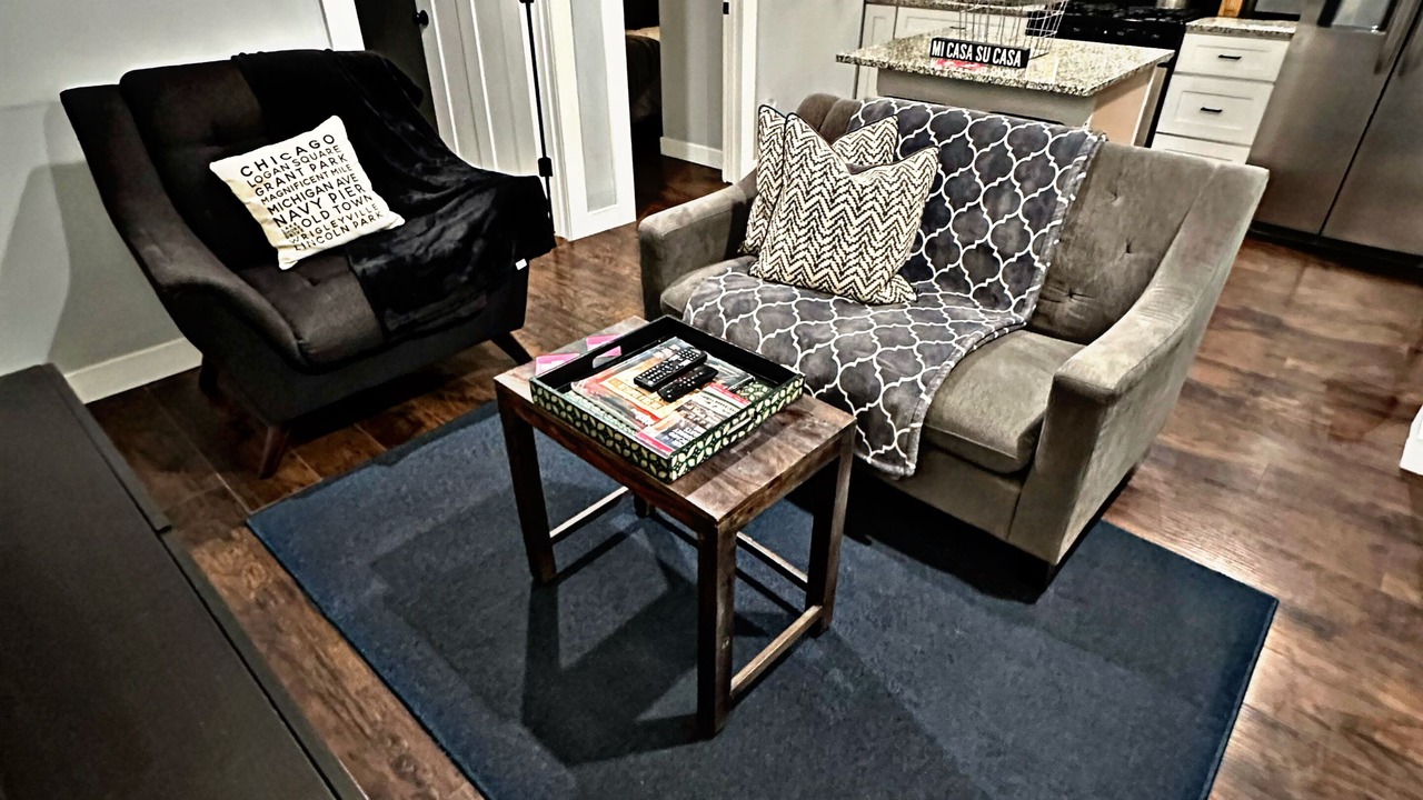 Photo of Livingroom in Heart of Chicago