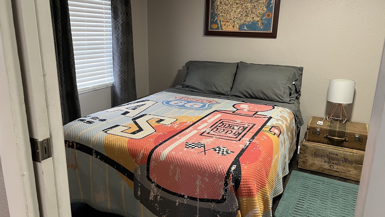 Photo of Bedroom in Litchfield