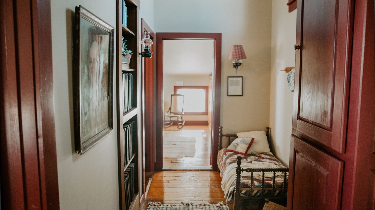 Photo of Bedroom in Nauvoo