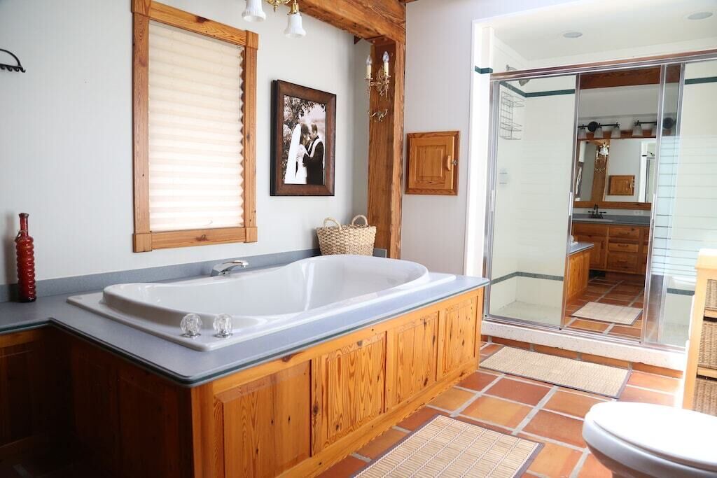 Photo of Bathroom in Elizabeth