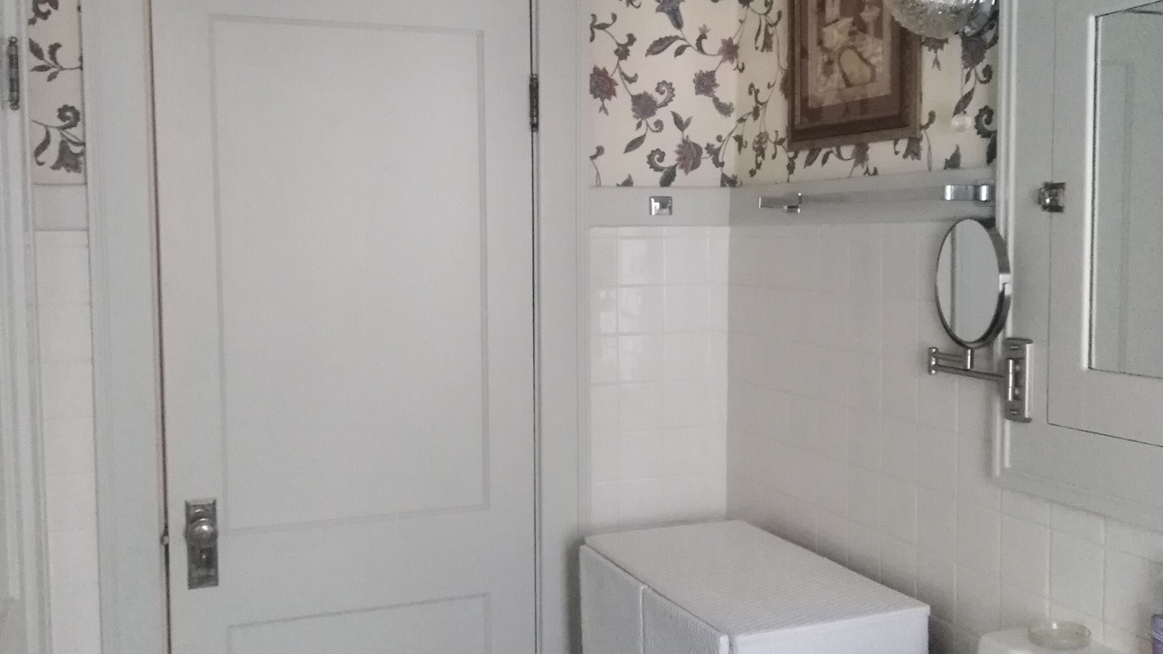 Photo of Bathroom in Girard