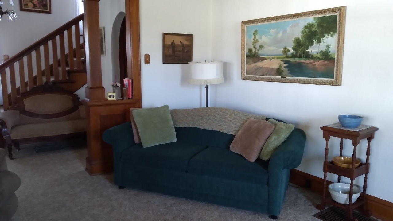 Photo of Livingroom in Girard