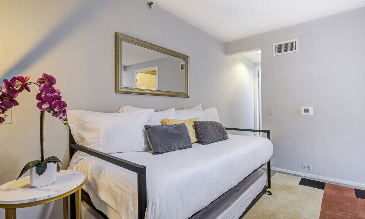 Photo of Bedroom in Printers Row