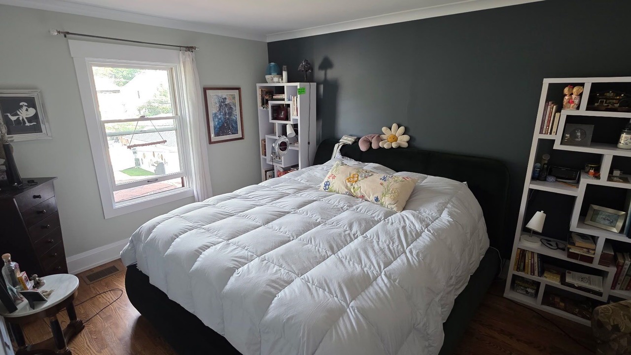 Photo of Bedroom in Old Irving Park