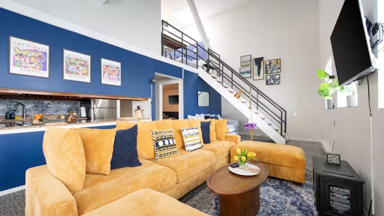 Photo of Livingroom in Printers Row