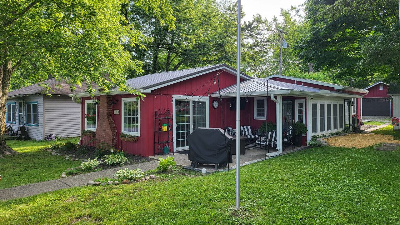 Photo of Outdoor in Mattoon