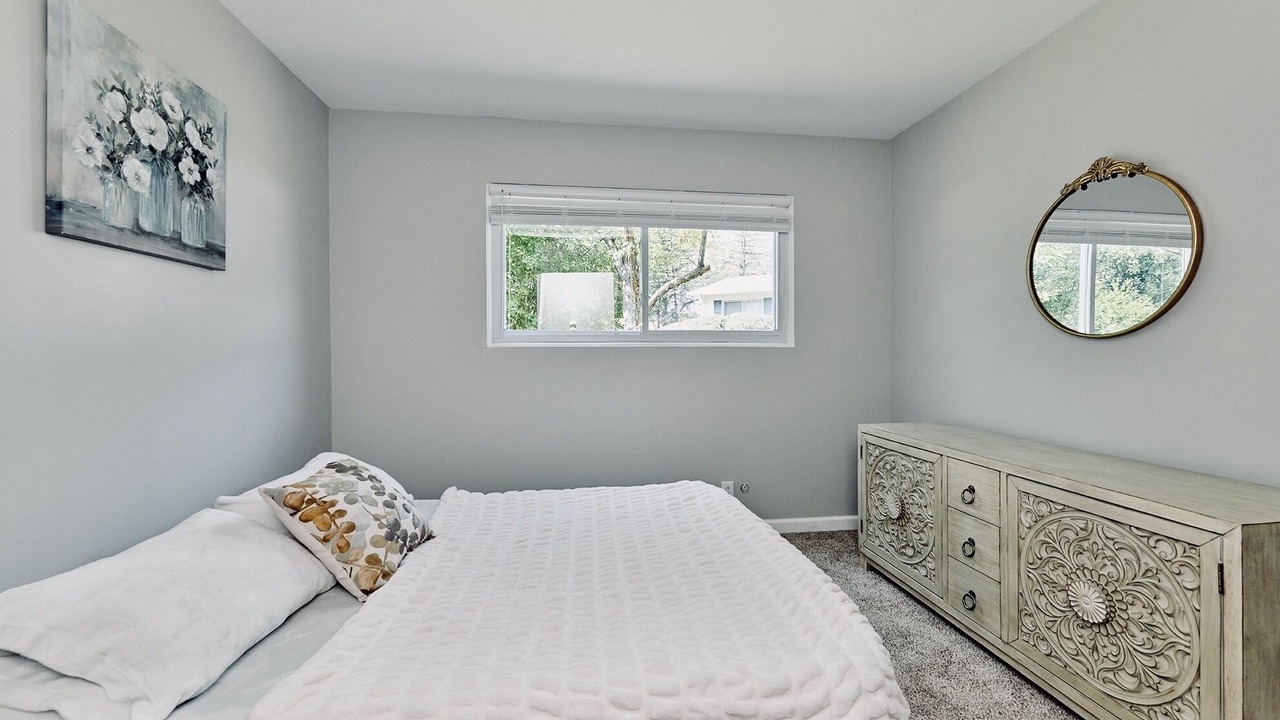 Photo of Bedroom in Streamwood