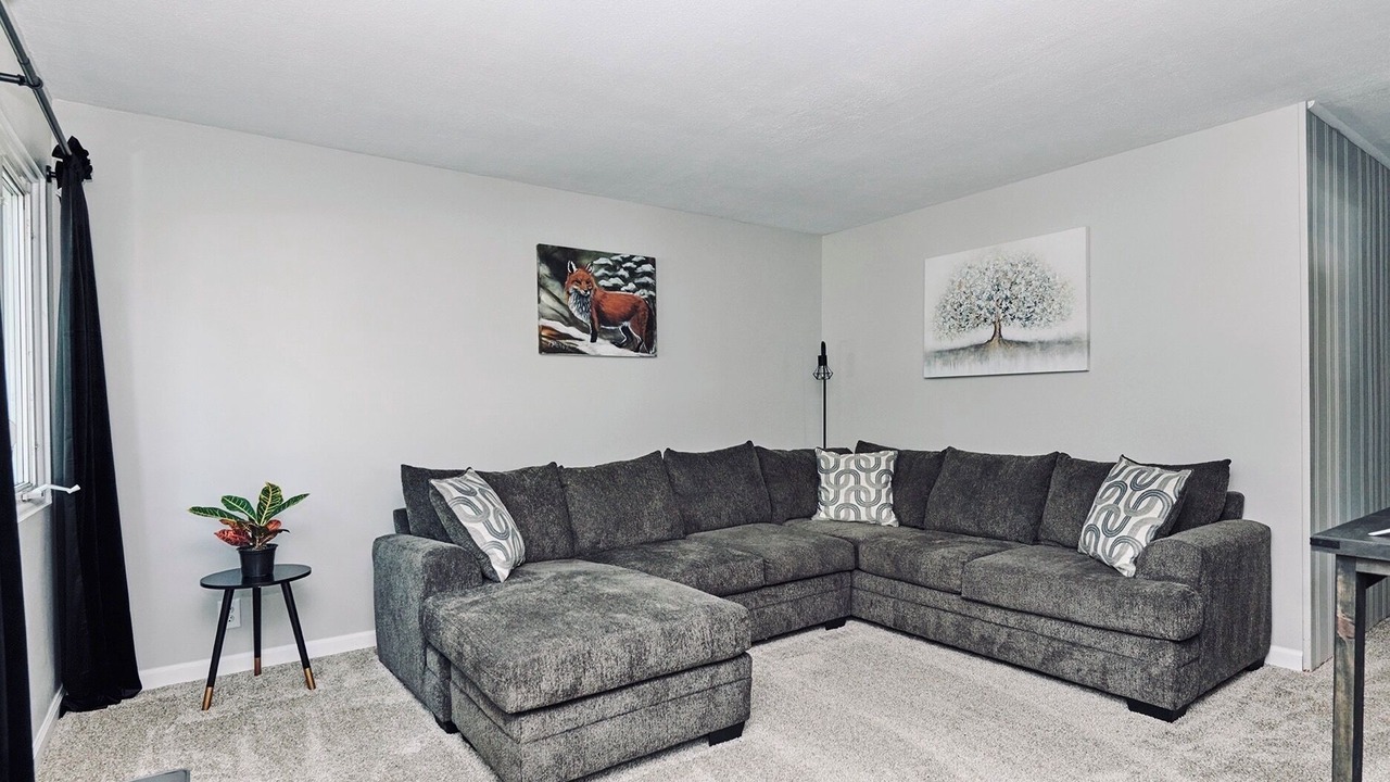 Photo of Livingroom in Streamwood